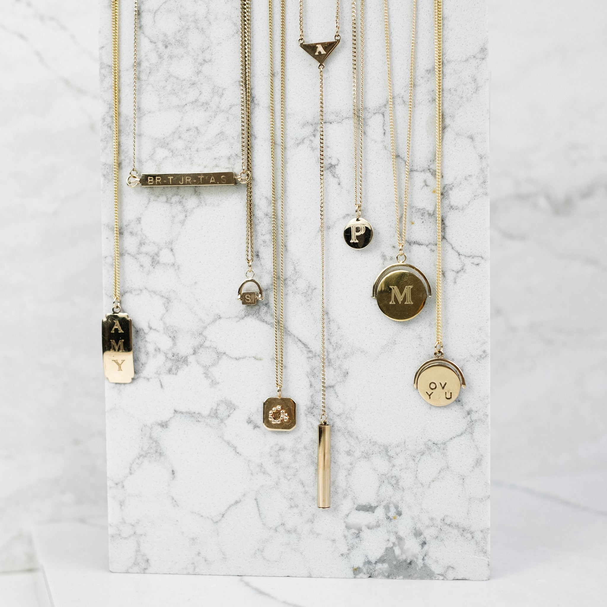 PERSONALISED SPINNING DISC NECKLACE