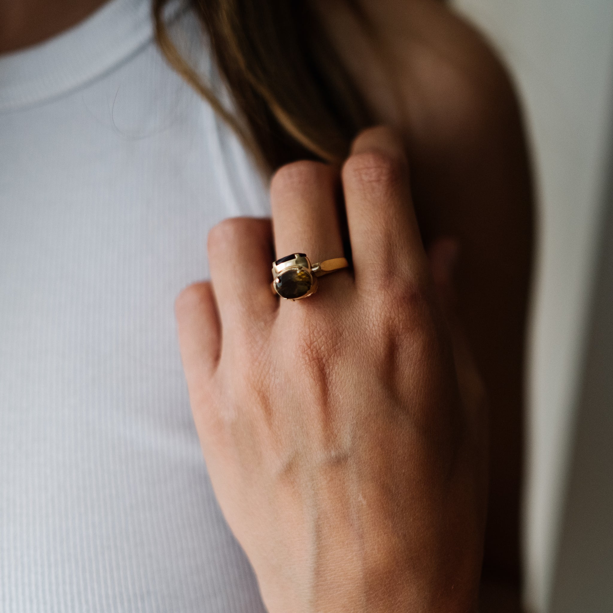 THE BESPOKE Spinning Stone Ring - MEDIUM