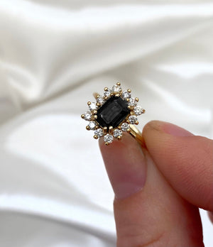 The Diana Ring - 18 stone options