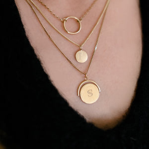 PERSONALISED SPINNING DISC NECKLACE